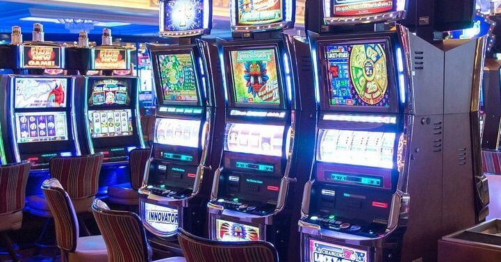 Rolling Royalty: Inside the World of Casino Slot Machines