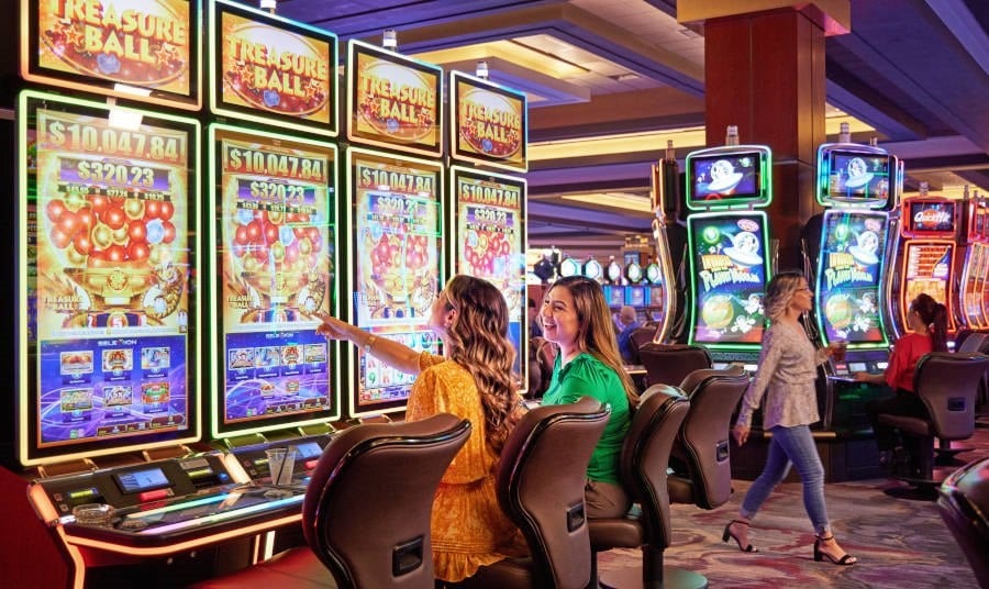 The Exciting World of Slot Games: A Guide to the Ultimate Casino Experience
